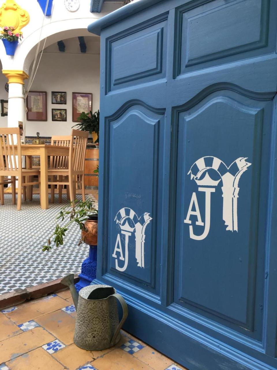 Seneca Hostel Кордоба Екстериор снимка
