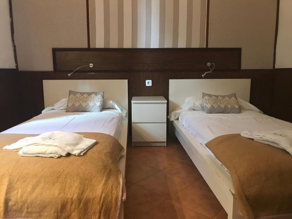 Seneca Hostel Кордоба Екстериор снимка