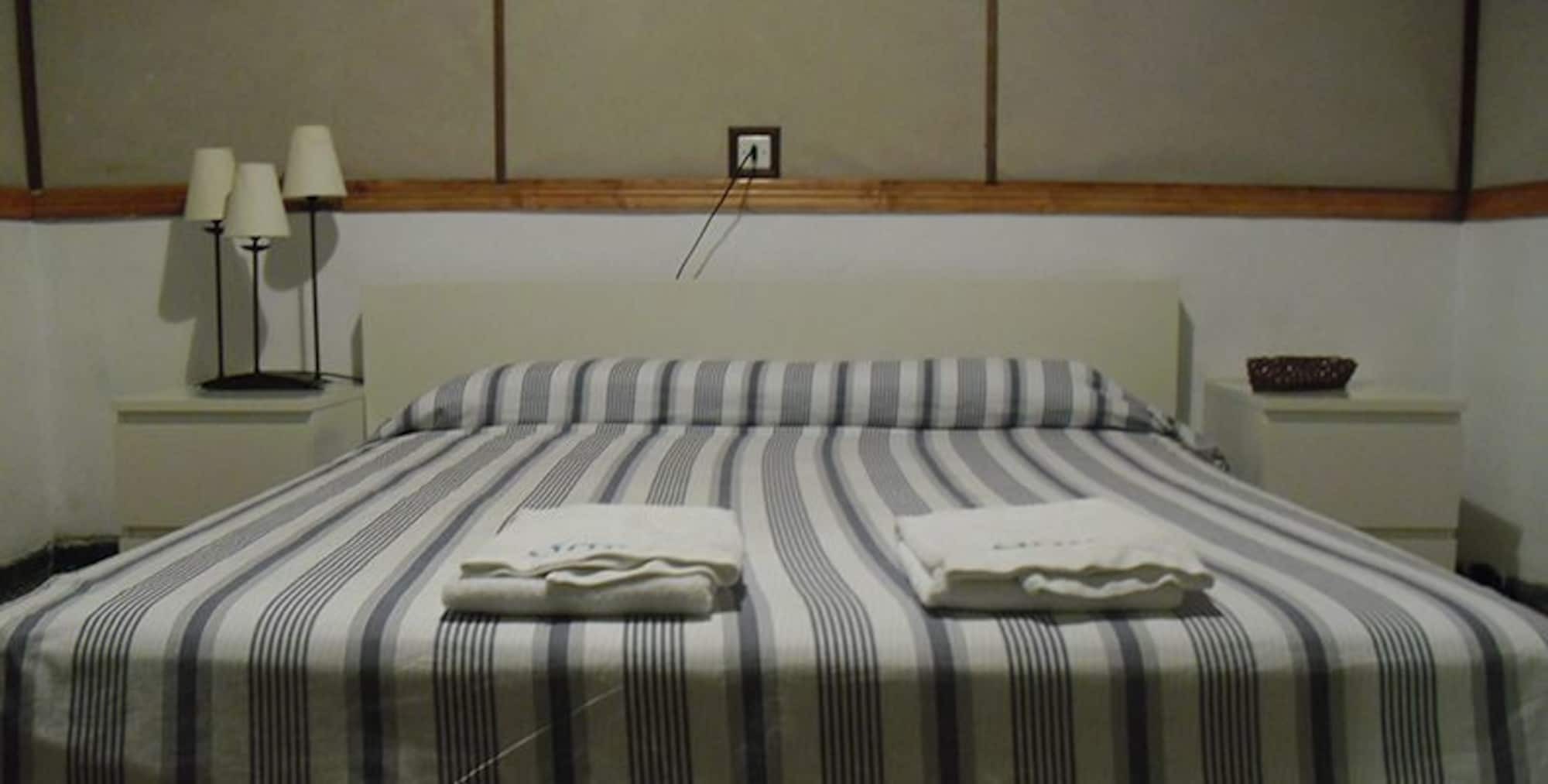 Seneca Hostel Кордоба Екстериор снимка